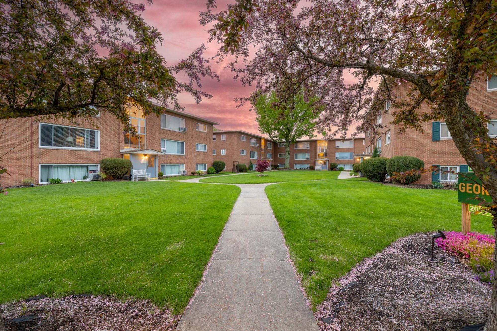 Georgetown Villas 1-1B Close To Cleveland Airport And The Rocky River Valley Fairview Park Экстерьер фото